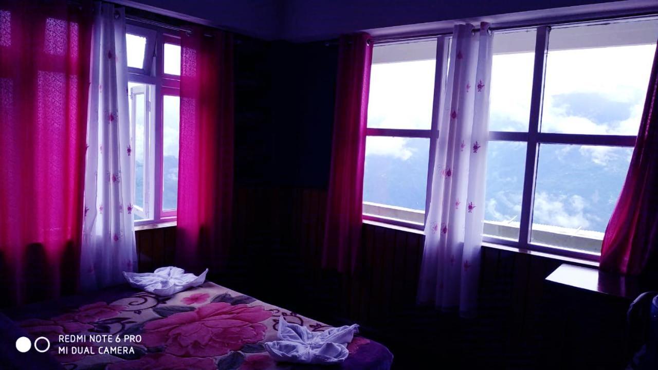 Hotel Valley View Pelling Exterior photo