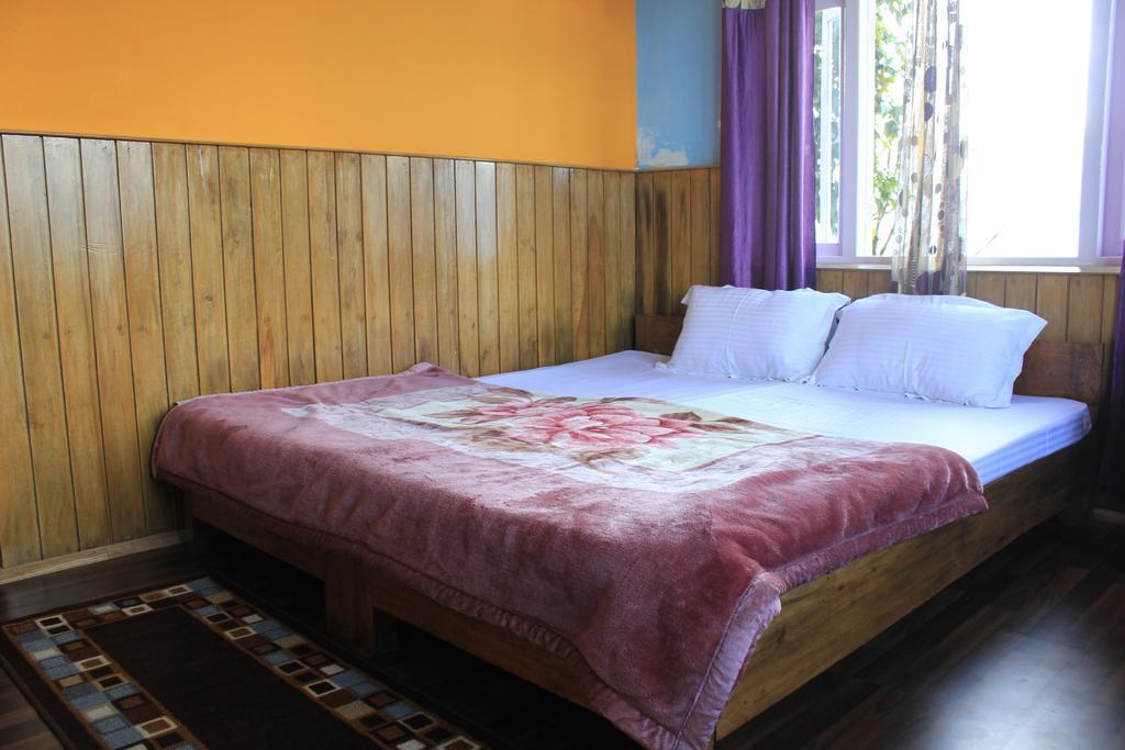 Hotel Valley View Pelling Room photo